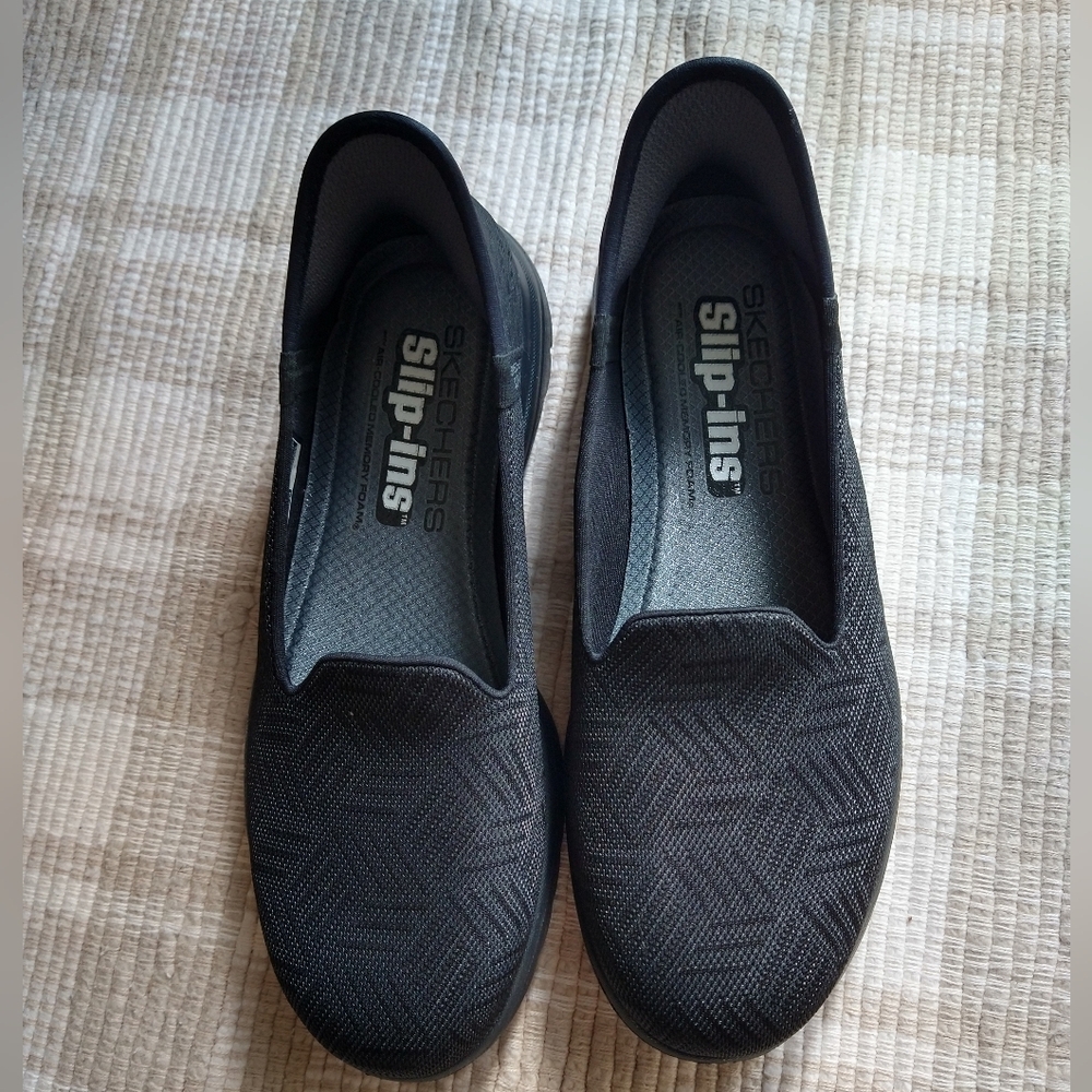 Skecher Slip Ins ♣️NWOB♣️size 6.5 - Picture 2 of 9